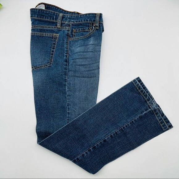 LeviStrauss Signature Lowrise Bootcut Jrs. 9 Short - Picture 5 of 15